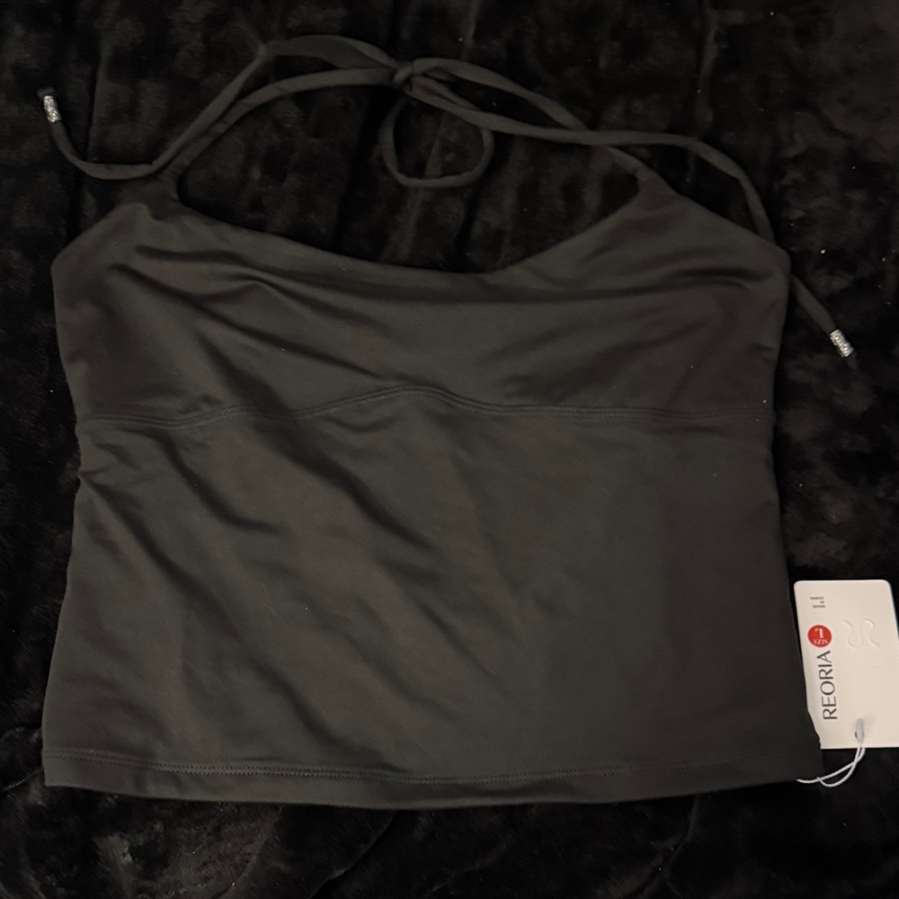 ☘️☘️ReoRia Charcoal Halter Top